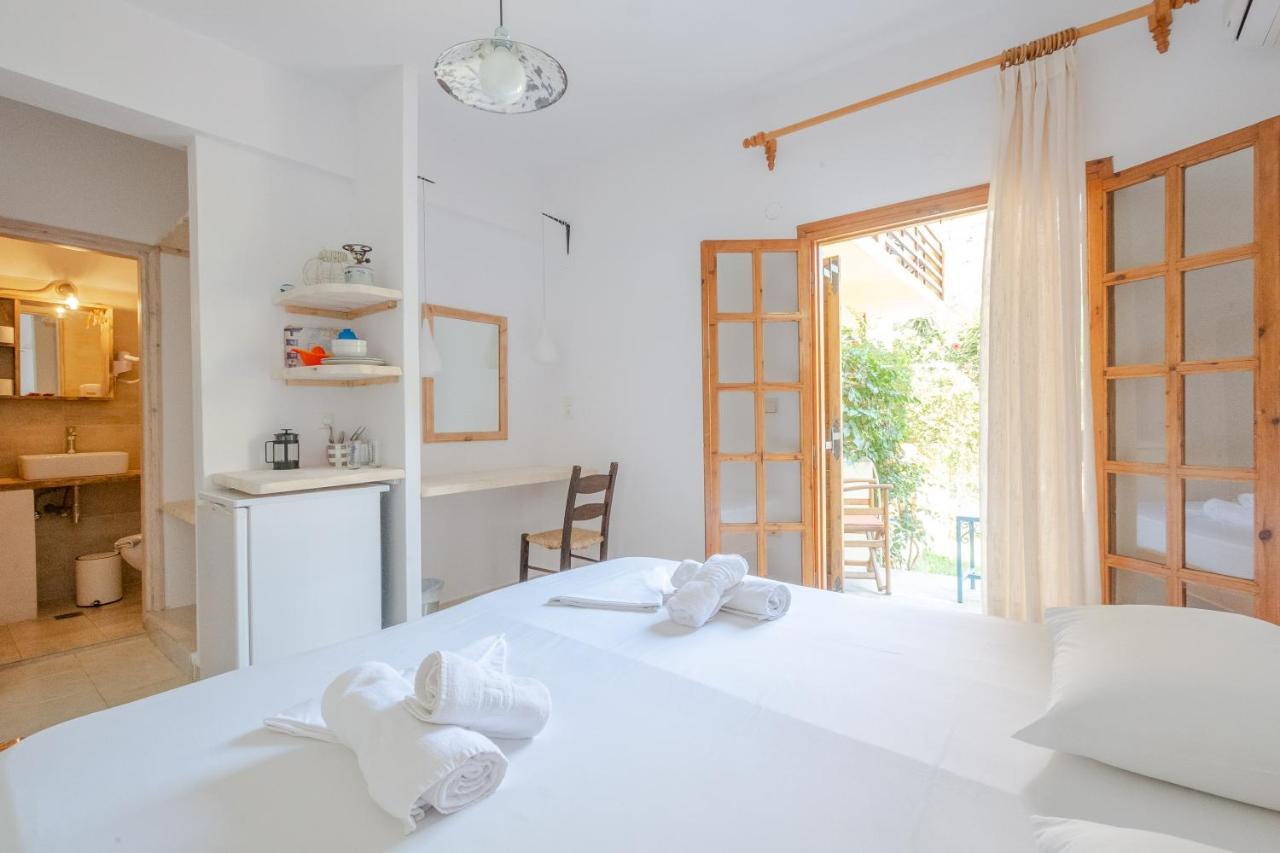 Appartement Irtakina à Sougia Extérieur photo