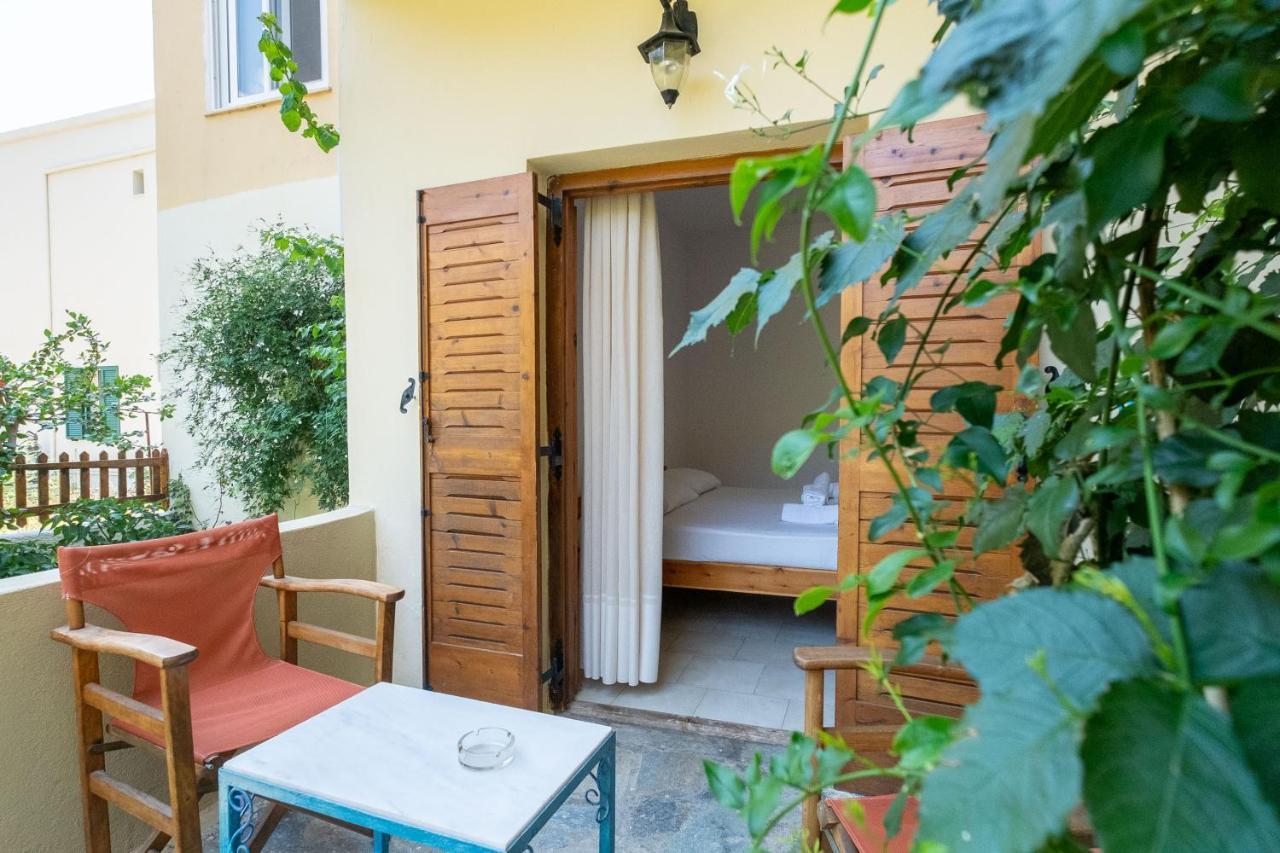 Appartement Irtakina à Sougia Extérieur photo